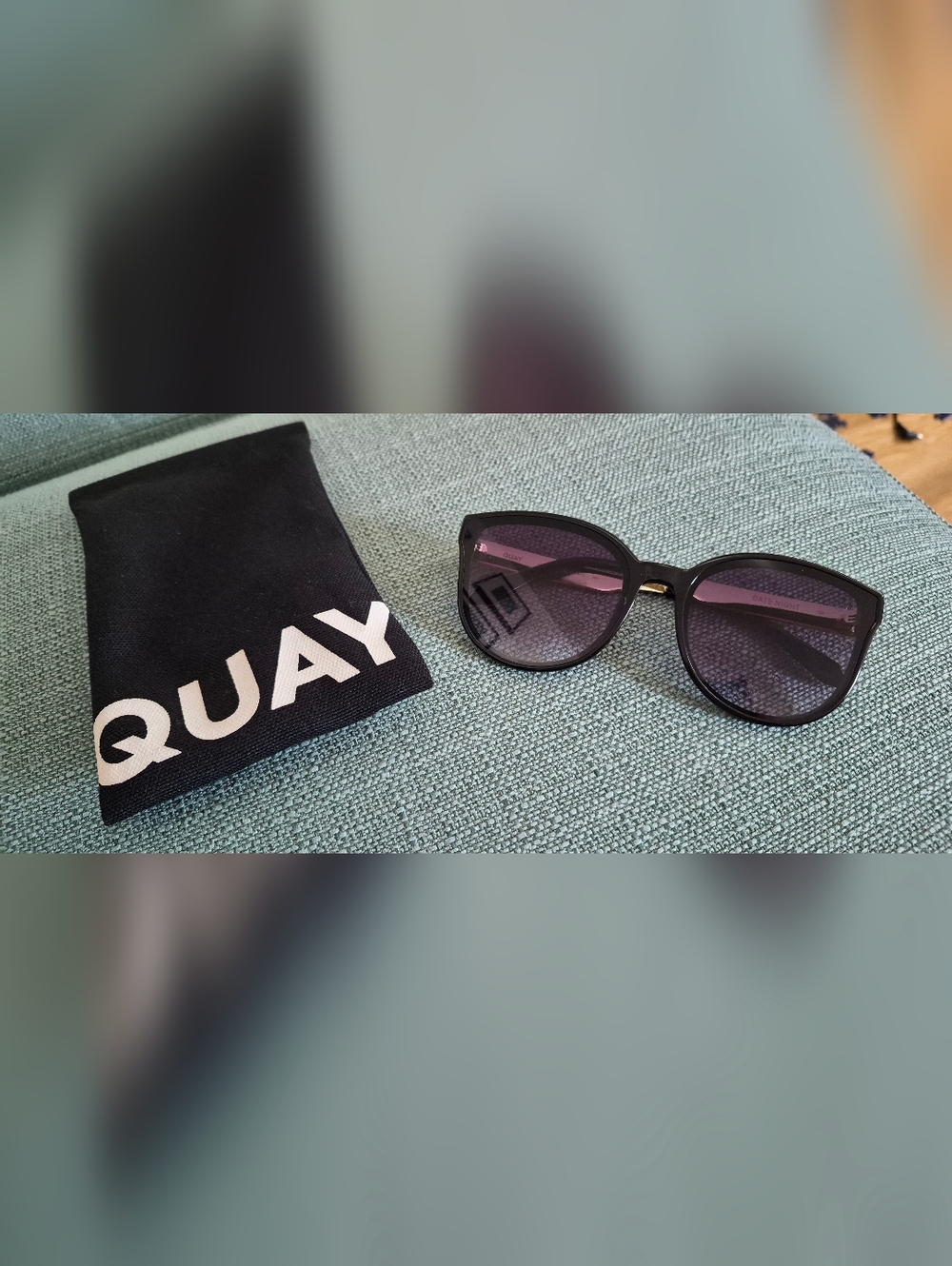Brand New Quay Australia Black Frame Sunglasses with Purple Gradient Lenses